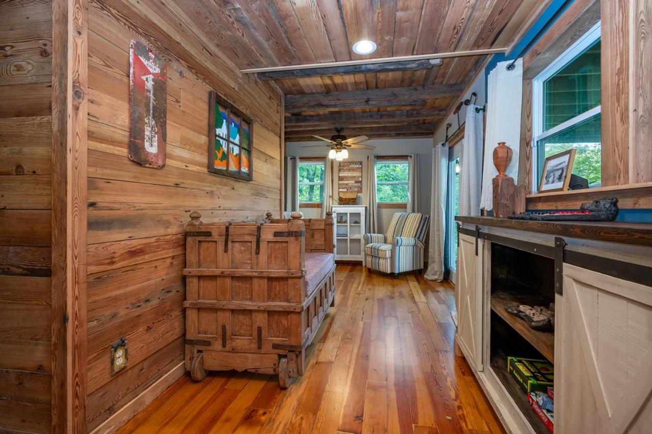 Russell'S Fort At White Oak Point: Historical Cabin On Lake Lure, Luxury, Direct Lake Access! Villa Dış mekan fotoğraf