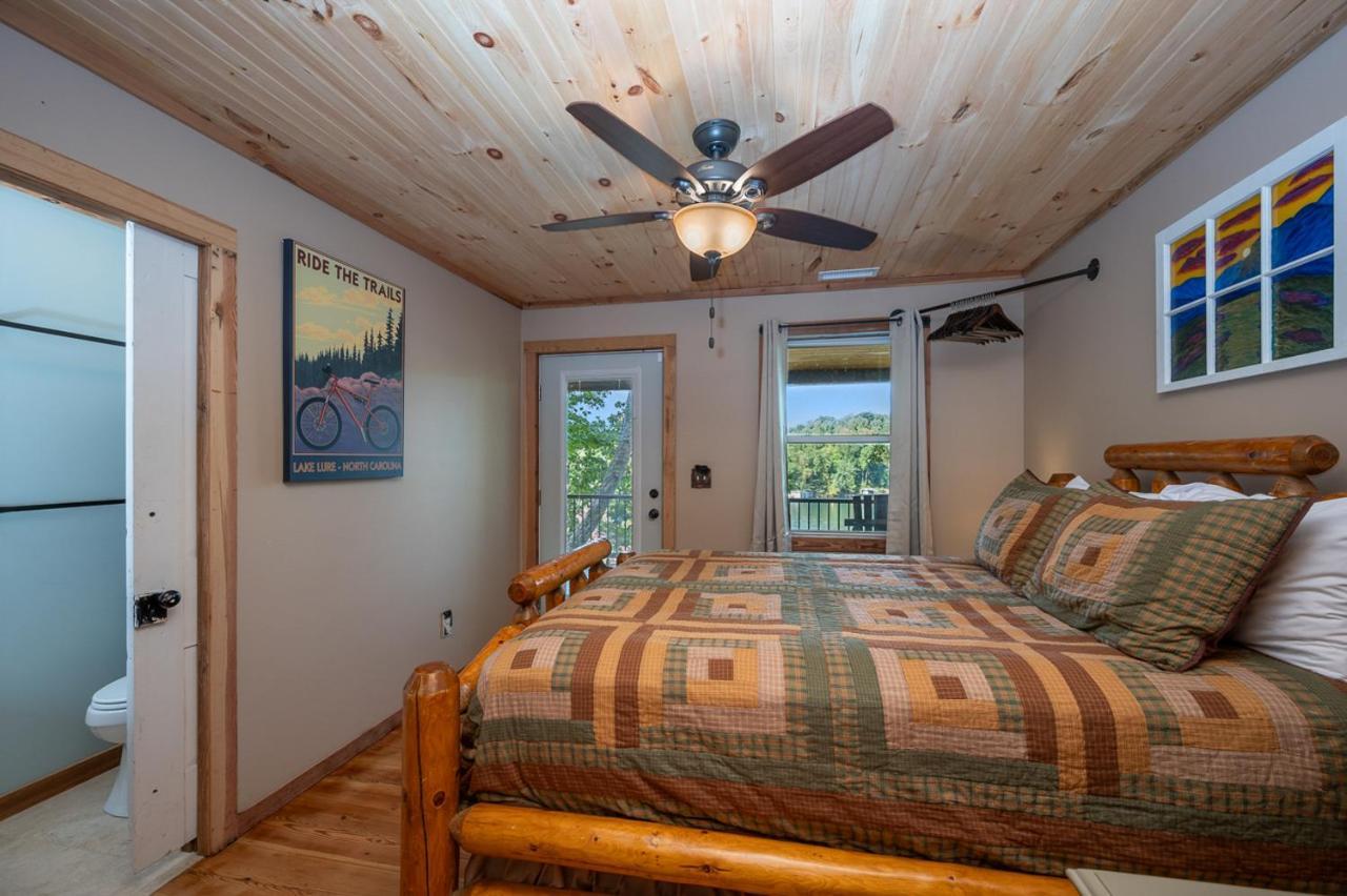 Russell'S Fort At White Oak Point: Historical Cabin On Lake Lure, Luxury, Direct Lake Access! Villa Dış mekan fotoğraf