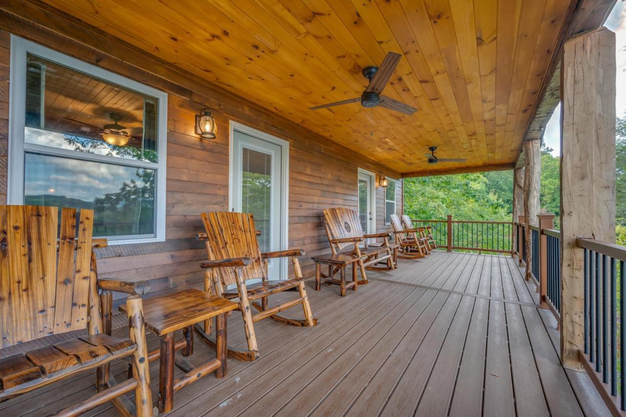 Russell'S Fort At White Oak Point: Historical Cabin On Lake Lure, Luxury, Direct Lake Access! Villa Dış mekan fotoğraf