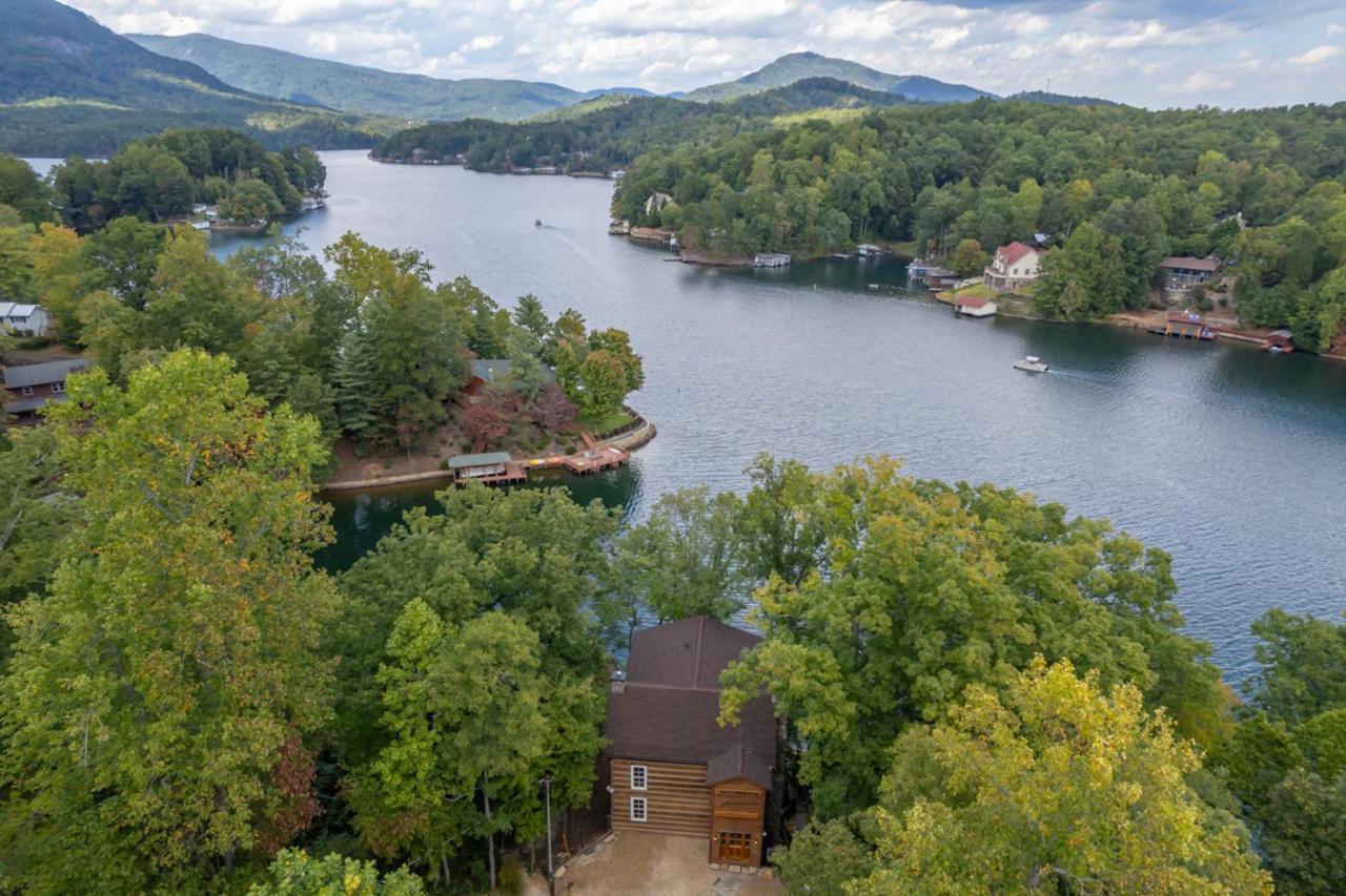 Russell'S Fort At White Oak Point: Historical Cabin On Lake Lure, Luxury, Direct Lake Access! Villa Dış mekan fotoğraf