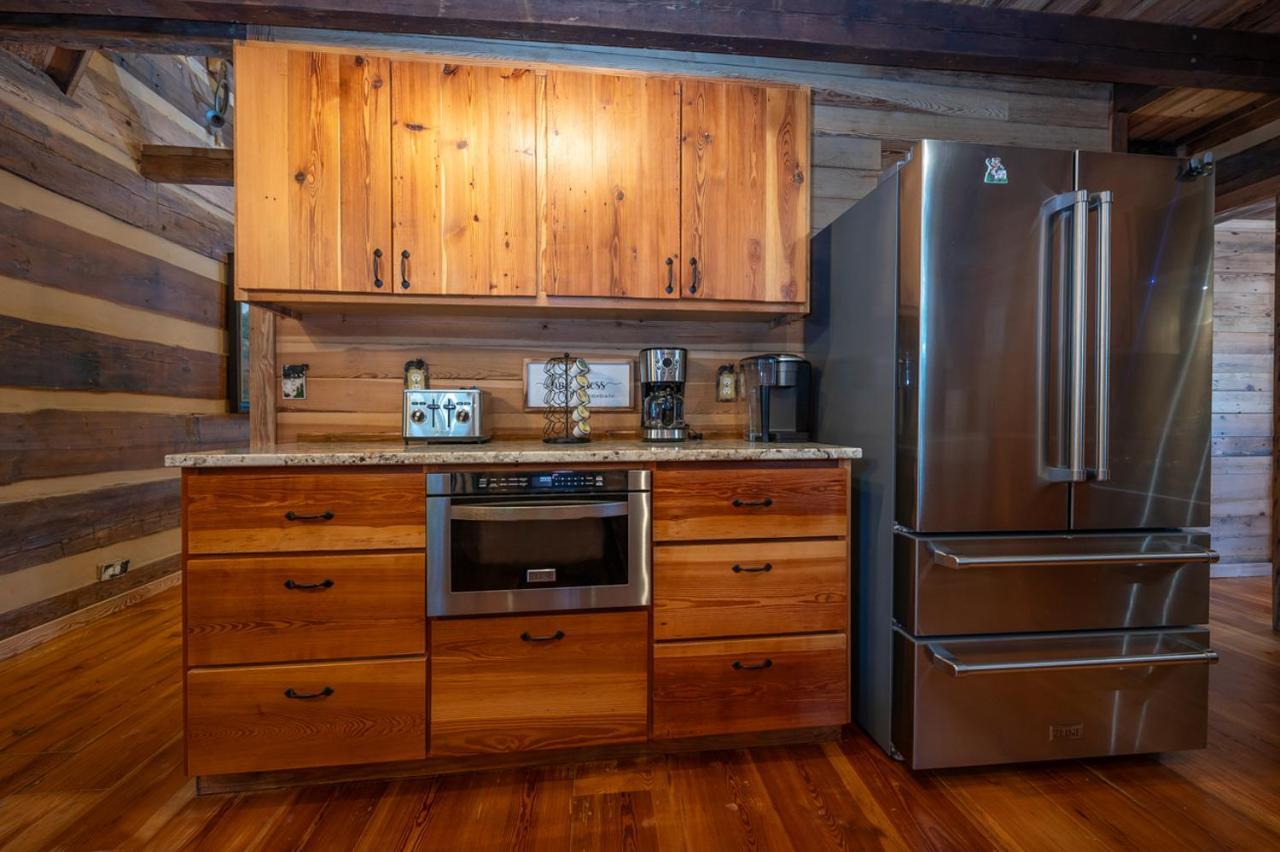 Russell'S Fort At White Oak Point: Historical Cabin On Lake Lure, Luxury, Direct Lake Access! Villa Dış mekan fotoğraf