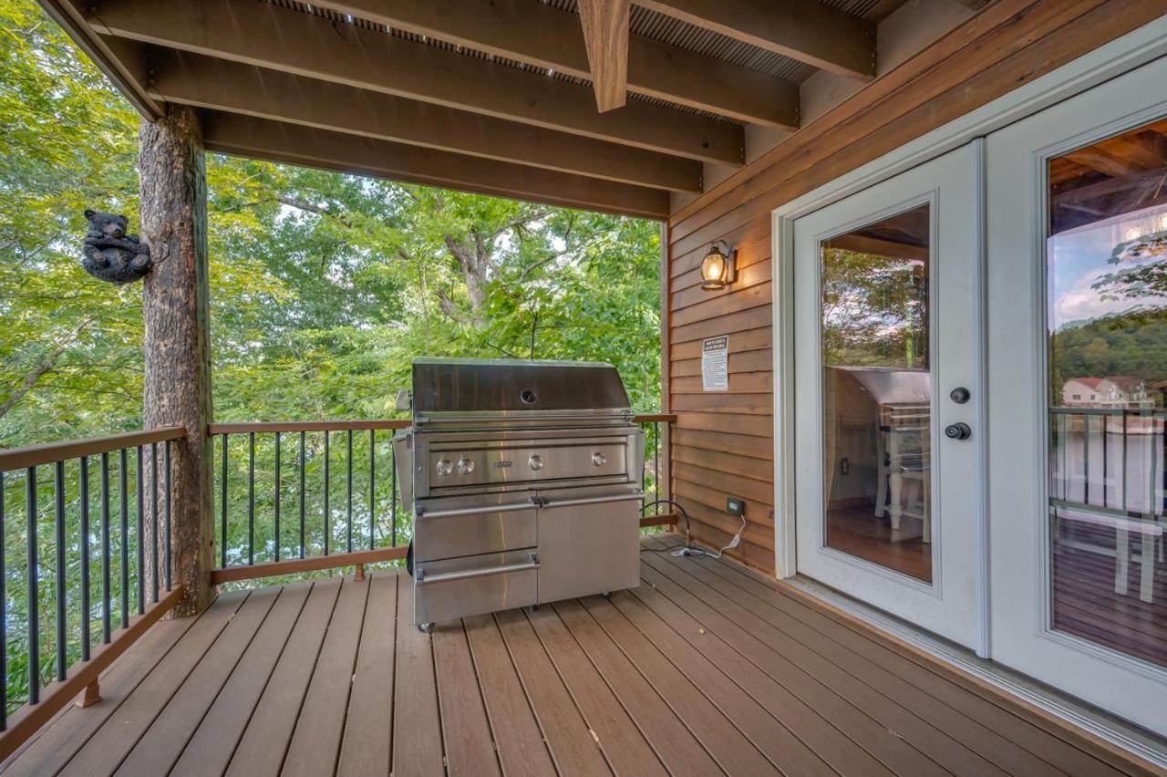 Russell'S Fort At White Oak Point: Historical Cabin On Lake Lure, Luxury, Direct Lake Access! Villa Dış mekan fotoğraf
