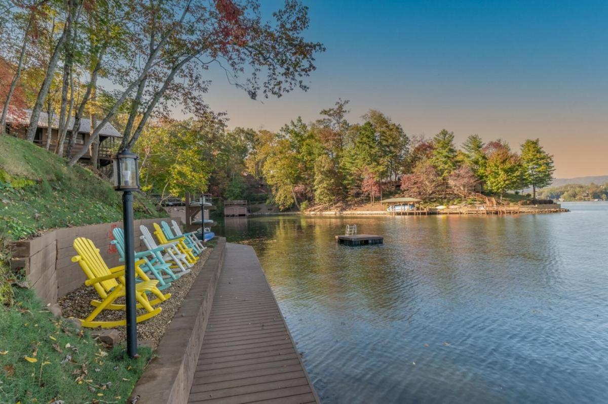 Russell'S Fort At White Oak Point: Historical Cabin On Lake Lure, Luxury, Direct Lake Access! Villa Dış mekan fotoğraf