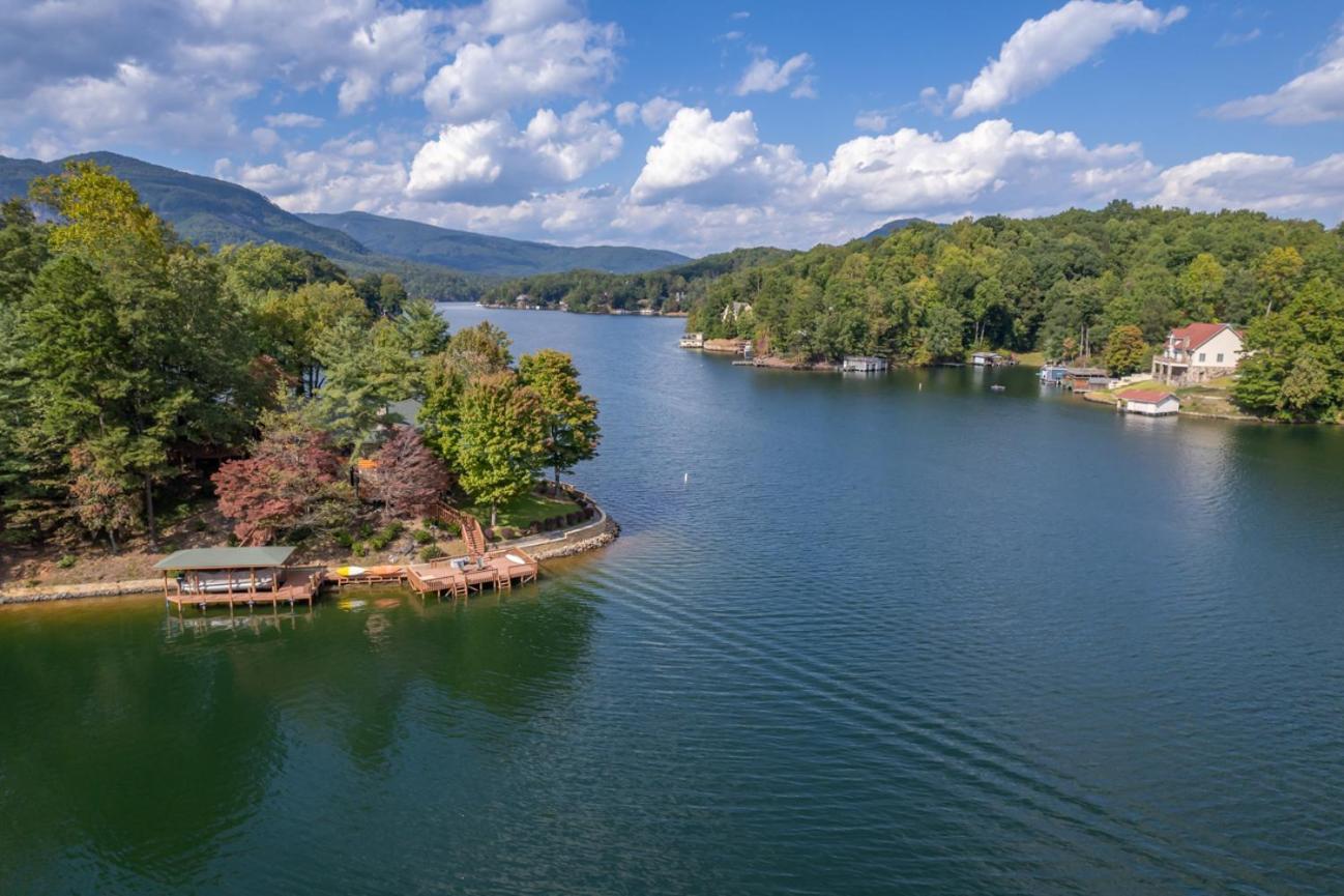Russell'S Fort At White Oak Point: Historical Cabin On Lake Lure, Luxury, Direct Lake Access! Villa Dış mekan fotoğraf