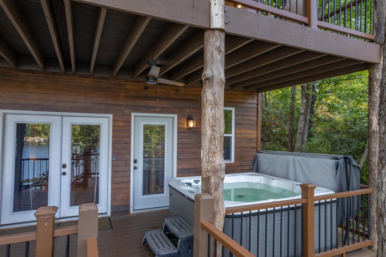 Russell'S Fort At White Oak Point: Historical Cabin On Lake Lure, Luxury, Direct Lake Access! Villa Dış mekan fotoğraf